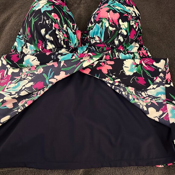 TANKINI TOP SIZE 38DDD SWIMSUITS FOR ALL - Picture 4 of 7